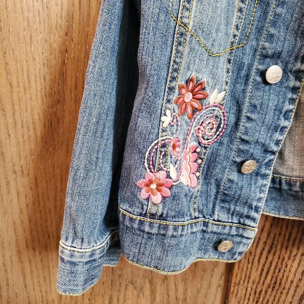 LAST CHANCE Hanna Andersson Denim Jacket - Picture 3 of 3